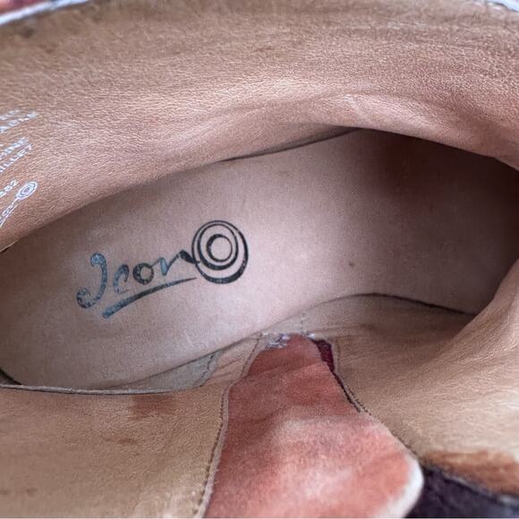 Icon Shoes Stacked Heel Zip Ankle Boot Booties Art Russian Red Women's 7 M - Picture 9 of 14